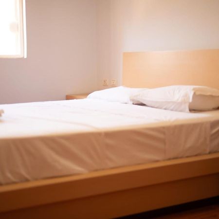 Apartament Egzoni City Center Lägenhet Berat Exteriör bild