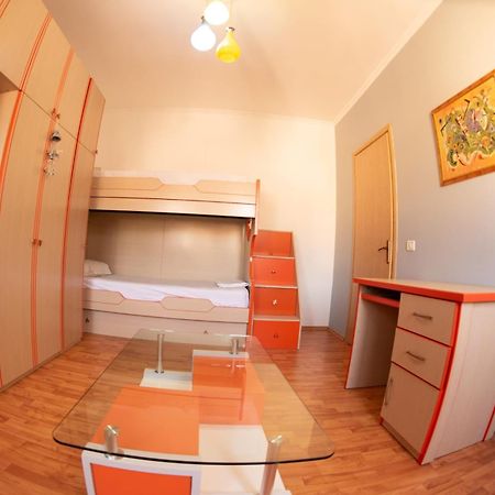 Apartament Egzoni City Center Lägenhet Berat Exteriör bild