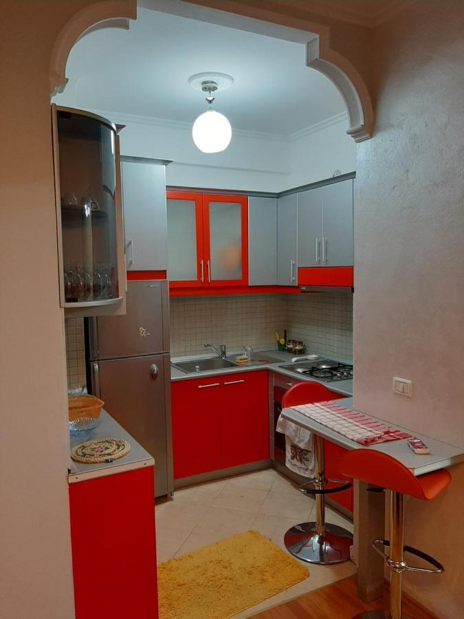 Apartament Egzoni City Center Lägenhet Berat Exteriör bild